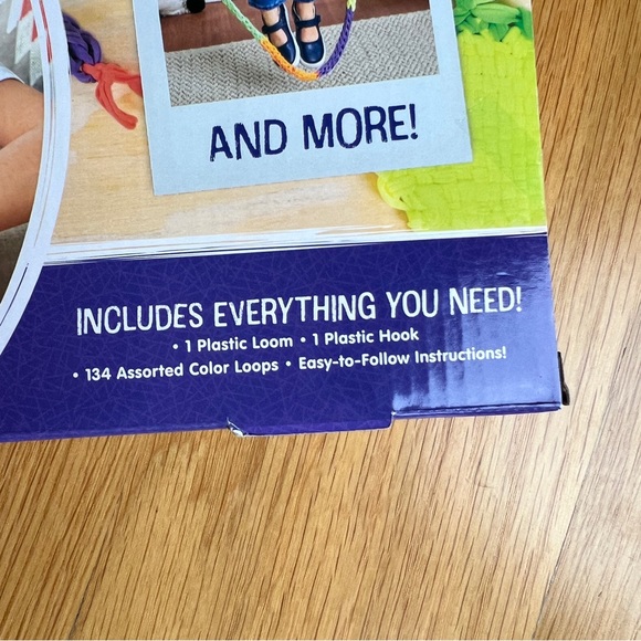 Weaving Loom. NEW IN BOX! - Picture 3 of 3